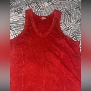 Women's Red Sleeveless Top